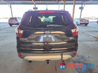 Zdjęcie 6 z 13 samochodu: 2018 FORD ESCAPE SE VIN:1FMCU9GD6JUA99492 - miniatura
