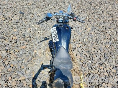 Zdjęcie 6 z 9 samochodu: 2005 VICTORY MOTORCYCLES VEGAS 8-BALL VIN:5VPAB16D053008055 - miniatura