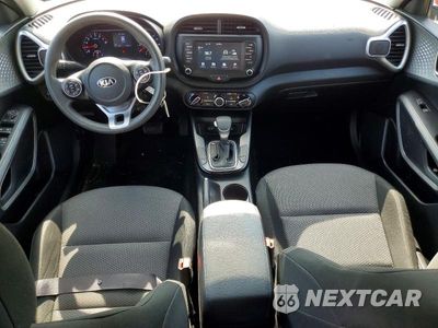 Zdjęcie 8 z 13 samochodu: 2021 KIA SOUL LX VIN:KNDJ23AU6M7757452 - miniatura