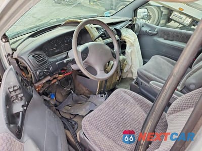 Zdjęcie 8 z 12 samochodu: 2000 DODGE GRAND CARAVAN SE VIN:1B4GP44R2YB638287 - miniatura