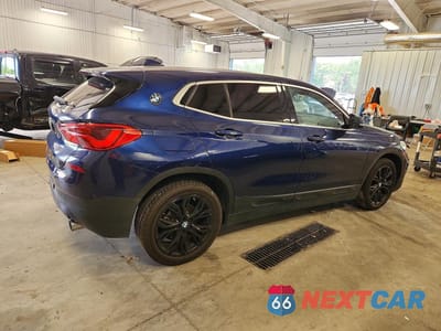 Trzecie zdjęcie samochodu z tyłu: 2018 BMW X2 XDRIVE28I VIN:WBXYJ5C36JEF80254 - miniatura