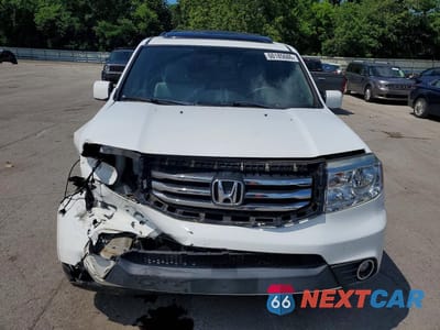 Piąte zdjęcie samochodu w środku: 2013 HONDA PILOT EXLN VIN:5FNYF4H71DB038306 - miniatura