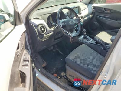 Zdjęcie 8 z 13 samochodu: 2018 HYUNDAI KONA SEL VIN:KM8K6CAA3JU111700 - miniatura