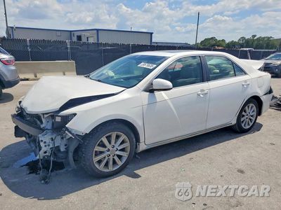 2013 TOYOTA CAMRY XLE 4T4BF1FK8DR284371 - główne zdjęcie licytacji z USA - miniatura
