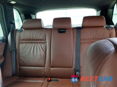 Zdjęcie 10 z 13 samochodu: 2013 BMW X5 XDRIVE50I VIN:5UXZV8C57DL426589 - miniatura