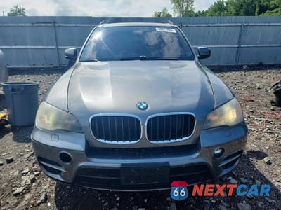 Piąte zdjęcie samochodu w środku: 2011 BMW X5 XDRIVE35I VIN:5UXZV4C56BL407019 - miniatura
