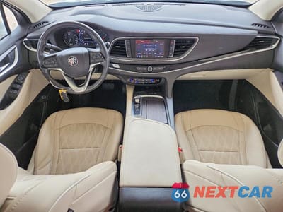 Zdjęcie 8 z 12 samochodu: 2022 BUICK ENCLAVE AVENIR VIN:5GAEVCKWXNJ133930 - miniatura