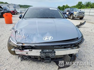 Piąte zdjęcie samochodu w środku: 2025 HYUNDAI SONATA SEL VIN:KMHL64JA5SA472102 - miniatura