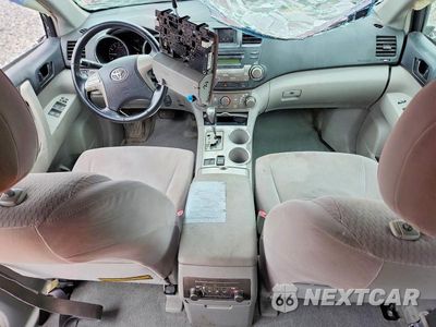Zdjęcie 8 z 13 samochodu: 2009 TOYOTA HIGHLANDER BASE VIN:JTEDA41A292007221 - miniatura