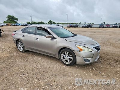 Czwarte zdjęcie samochodu z boku: 2015 NISSAN ALTIMA 2.5 SV VIN:1N4AL3AP0FC432576 - miniatura