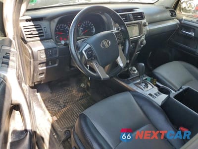 Zdjęcie 8 z 12 samochodu: 2018 TOYOTA 4RUNNER SR5 PREMIUM VIN:JTEBU5JR5J5550446 - miniatura