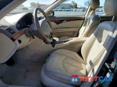 Zdjęcie 7 z 13 samochodu: 2004 MERCEDES-BENZ E 320 VIN:WDBUH65J04A521054 - miniatura