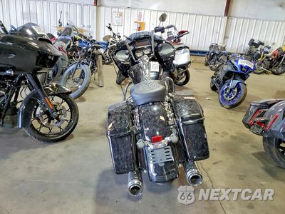 Czwarte zdjęcie samochodu z boku: 2017 HARLEY-DAVIDSON FLTRXS ROAD GLIDE SPECIAL VIN:1HD1KTC18HB613521 - miniatura