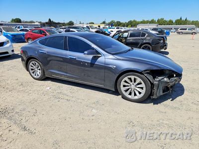 Czwarte zdjęcie samochodu z boku: 2016 TESLA MODEL S VIN:5YJSA1E12GF142987 - miniatura