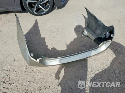 Zdjęcie 12 z 13 samochodu: 2016 TOYOTA CAMRY LE VIN:4T1BF1FK7GU541440 - miniatura