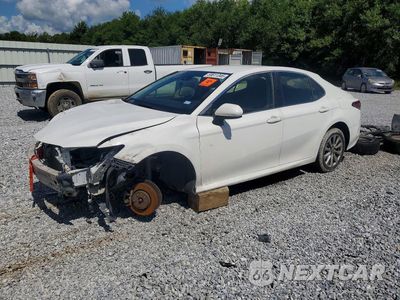 2018 TOYOTA CAMRY LE JTNB11HK0J3048210 - główne zdjęcie licytacji z USA - miniatura
