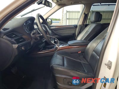 Zdjęcie 7 z 12 samochodu: 2013 BMW X5 XDRIVE35I VIN:5UXZV4C53D0E13562 - miniatura