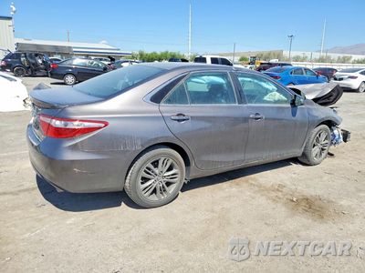 Trzecie zdjęcie samochodu z tyłu: 2016 TOYOTA CAMRY SE VIN:4T1BF1FK0GU182027 - miniatura