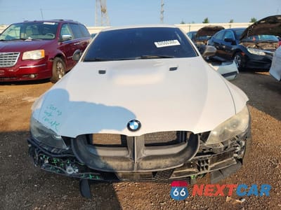 Piąte zdjęcie samochodu w środku: 2011 BMW M3 VIN:WBSDX9C56BE584556 - miniatura