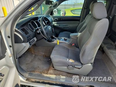 Zdjęcie 7 z 12 samochodu: 2007 TOYOTA TACOMA V6 VIN:5TEUU42N27Z344798 - miniatura