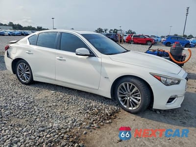 Czwarte zdjęcie samochodu z boku: 2018 INFINITI Q50 3.0T LUXE VIN:JN1EV7AP6JM360513 - miniatura