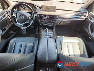 Zdjęcie 8 z 13 samochodu: 2016 BMW X5 XDR40E VIN:5UXKT0C54G0S76522 - miniatura