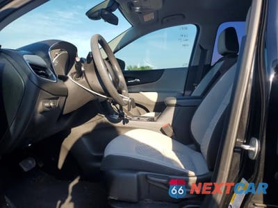 Zdjęcie 7 z 14 samochodu: 2021 CHEVROLET EQUINOX VIN:2GNAXFEV8M6108507 - miniatura