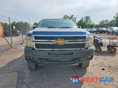 Piąte zdjęcie samochodu w środku: 2012 CHEVROLET SILVERADO K1500 LT VIN:1GCRKSE78CZ271312 - miniatura