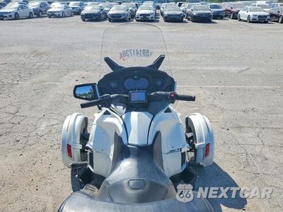 Zdjęcie 6 z 9 samochodu: 2017 CAN-AM SPYDER ROADSTER RT VIN:2BXNBDD20HV002956 - miniatura