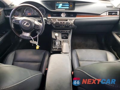 Zdjęcie 8 z 12 samochodu: 2018 LEXUS ES 350 VIN:58ABK1GG2JU113152 - miniatura