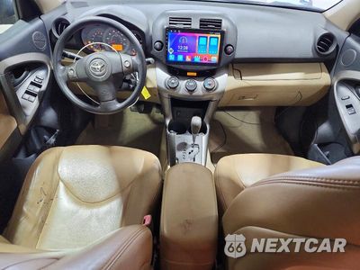 Zdjęcie 8 z 13 samochodu: 2011 TOYOTA RAV4 BASE VIN:JTMBF4DV2B5041384 - miniatura