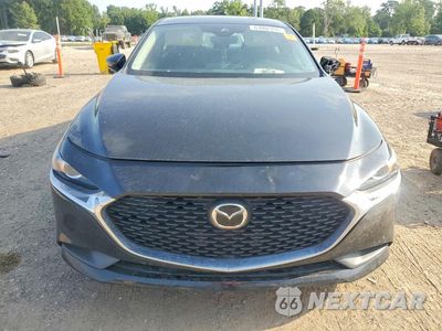 Piąte zdjęcie samochodu w środku: 2021 MAZDA 3 VIN:JM1BPAAL3M1344232 - miniatura