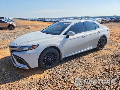 2024 TOYOTA CAMRY XSE 4T1K61AK5RU209166 - główne zdjęcie licytacji z USA - miniatura