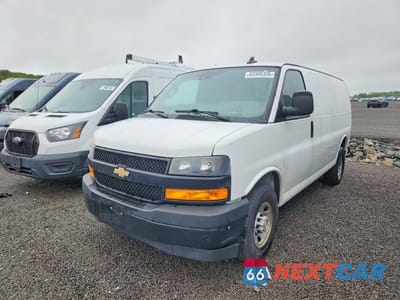 2021 CHEVROLET EXPRESS G2500 1GCWGAFP5M1302125 - główne zdjęcie licytacji z USA - miniatura