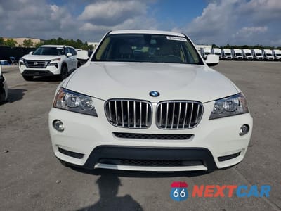 Piąte zdjęcie samochodu w środku: 2013 BMW X3 XDRIVE28I VIN:5UXWX9C50D0A20936 - miniatura