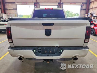 Zdjęcie 6 z 12 samochodu: 2018 RAM 1500 ST VIN:3C6RR7KT8JG196349 - miniatura