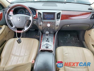 Zdjęcie 8 z 12 samochodu: 2013 HYUNDAI EQUUS SIGNATURE VIN:KMHGH4JH4DU069903 - miniatura