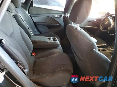Zdjęcie 10 z 12 samochodu: 2013 DODGE DART SXT VIN:1C3CDFBA8DD307817 - miniatura