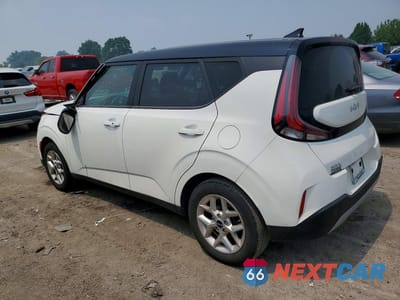 Drugie zdjęcie samochodu z przodu: 2023 KIA SOUL S VIN:KNDJ23AU4P7208255 - miniatura