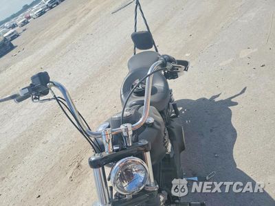 Piąte zdjęcie samochodu w środku: 2016 HARLEY-DAVIDSON FXDB DYNA STREET BOB VIN:1HD1GXM15GC329313 - miniatura