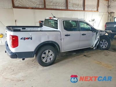 Trzecie zdjęcie samochodu z tyłu: 2025 FORD RANGER XL VIN:1FTER4PH9SLE38211 - miniatura