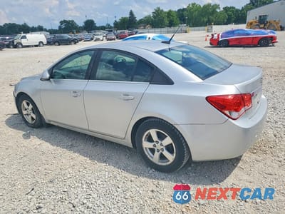Drugie zdjęcie samochodu z przodu: 2013 CHEVROLET CRUZE LT VIN:1G1PC5SB8D7106719 - miniatura