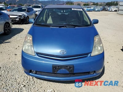 Piąte zdjęcie samochodu w środku: 2005 TOYOTA PRIUS BASE VIN:JTDKB20U753097270 - miniatura