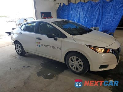 Czwarte zdjęcie samochodu z boku: 2021 NISSAN VERSA S VIN:3N1CN8DV5ML814370 - miniatura