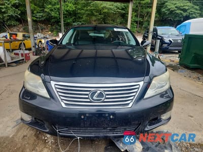 Piąte zdjęcie samochodu w środku: 2010 LEXUS LS 460 VIN:JTHCL5EF6A5005771 - miniatura