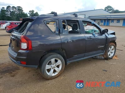 Trzecie zdjęcie samochodu z tyłu: 2014 JEEP COMPASS SPORT VIN:1C4NJCBBXED647377 - miniatura