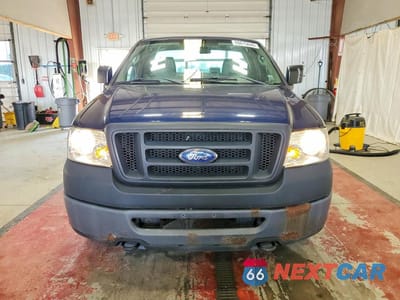 Piąte zdjęcie samochodu w środku: 2008 FORD F150 VIN:1FTRF14WX8KC46676 - miniatura