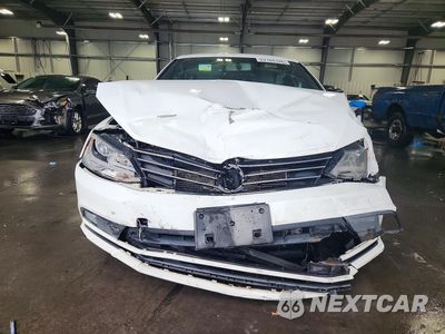 Piąte zdjęcie samochodu w środku: 2016 VOLKSWAGEN JETTA SPORT VIN:3VWD17AJ8GM277210 - miniatura