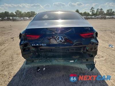 Zdjęcie 6 z 12 samochodu: 2020 MERCEDES-BENZ CLA 250 VIN:W1K5J4GB2LN105590 - miniatura