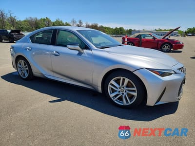 Czwarte zdjęcie samochodu z boku: 2021 LEXUS IS 300 VIN:JTHA81F29M5045358 - miniatura